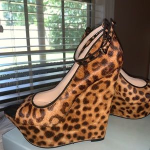 Jessica Simpson wedges